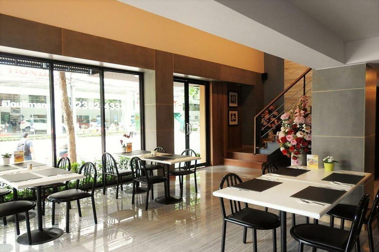 G Boutique Silom Hotel Бангкок Екстер'єр фото