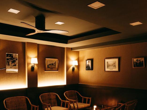 G Boutique Silom Hotel Бангкок Екстер'єр фото