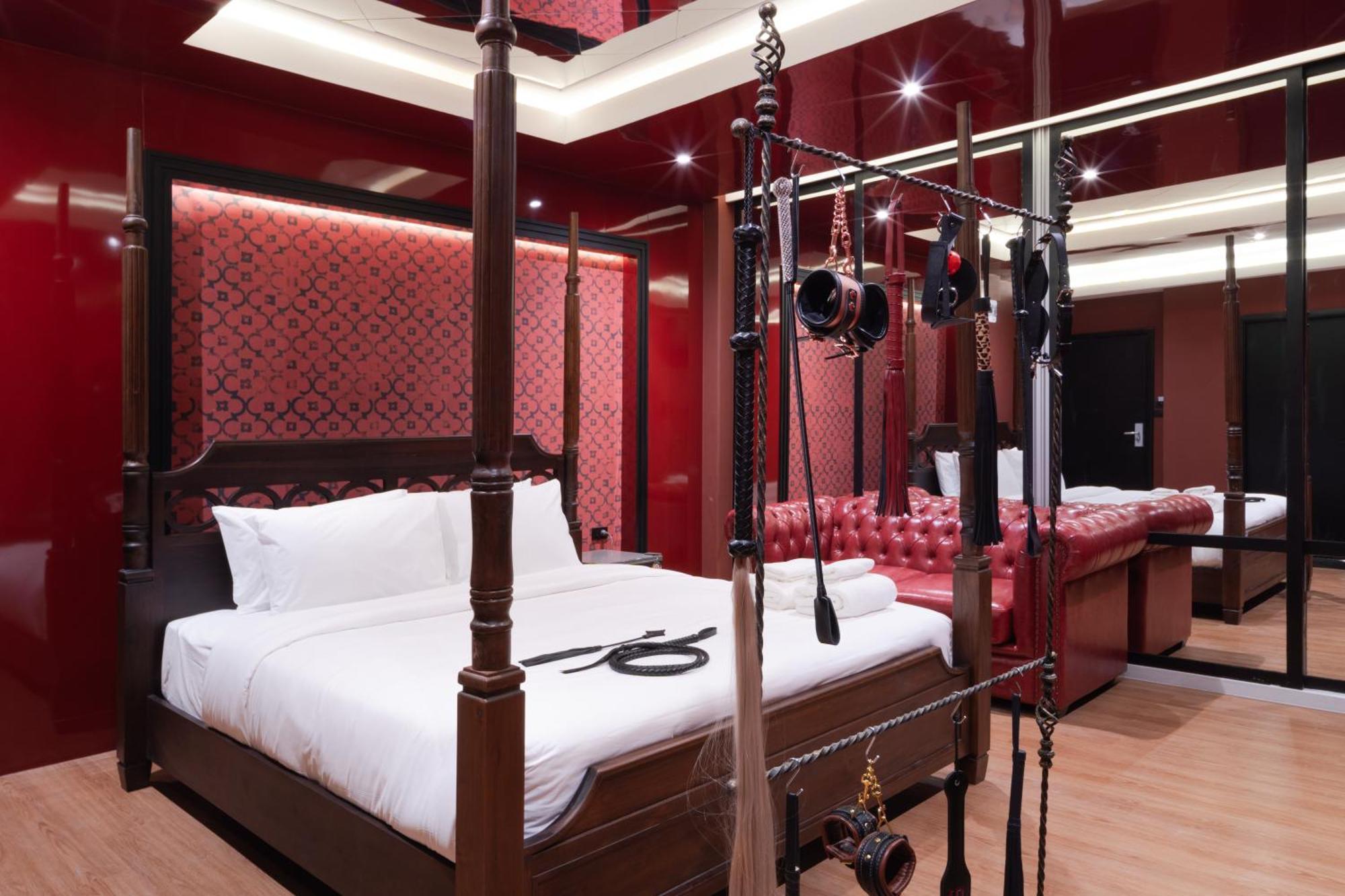 G Boutique Silom Hotel Бангкок Екстер'єр фото