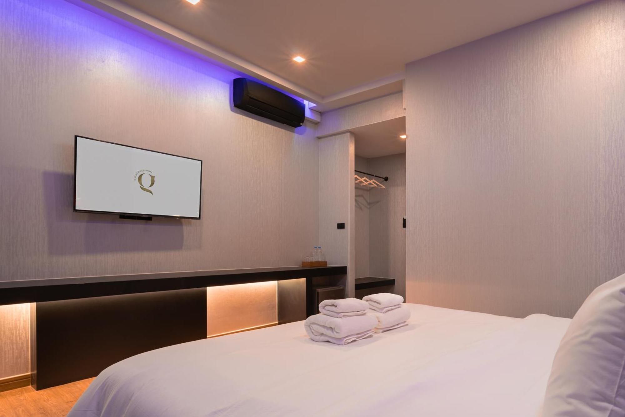 G Boutique Silom Hotel Бангкок Екстер'єр фото